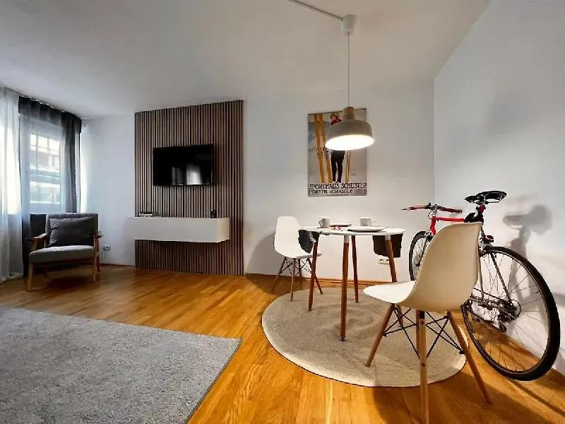 Apartament Studio I City Center I Isar Monachium